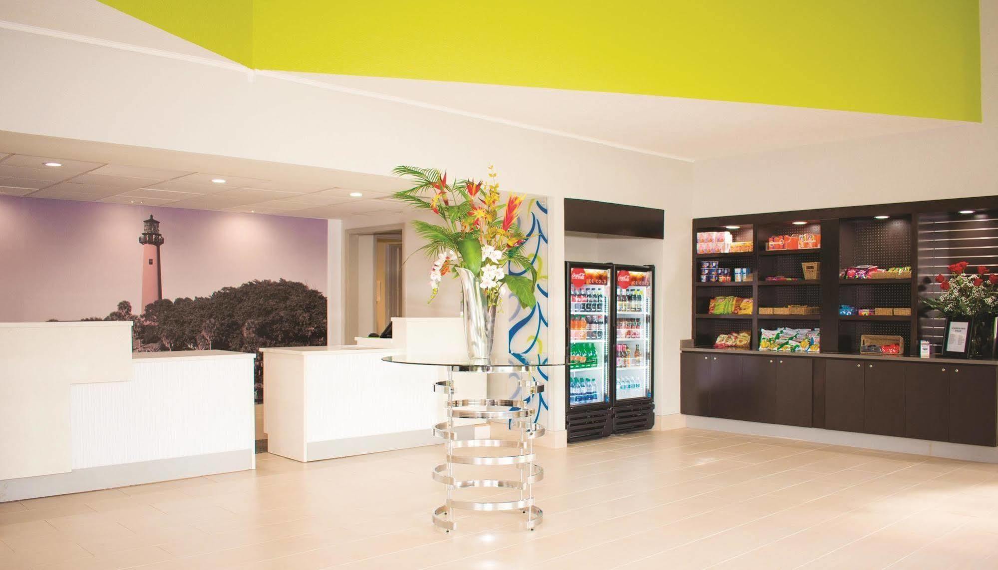 La Quinta Inn By Wyndham ג'ופיטר מראה חיצוני תמונה